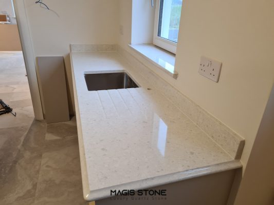 fusion white ung dung 11