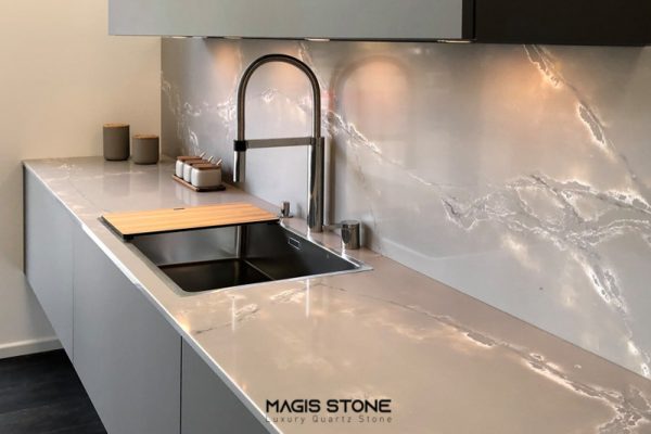 ice white ung dung 18