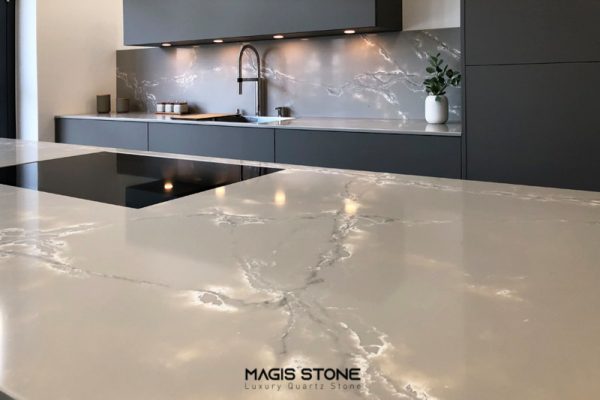 ice white ung dung 19