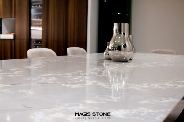 ice white ung dung 2