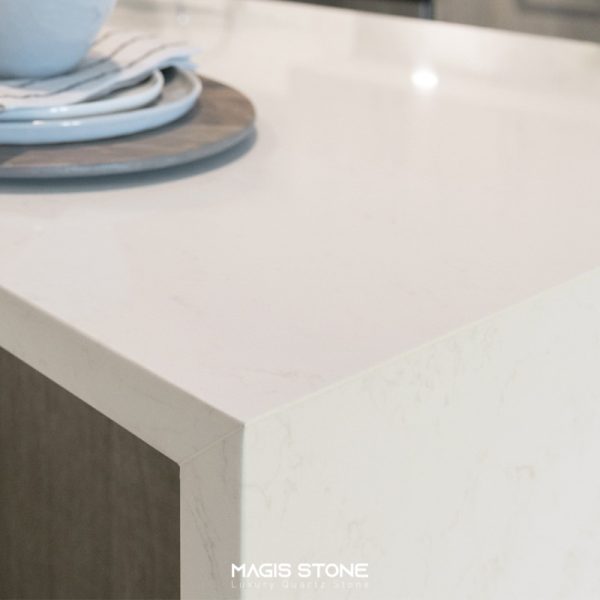 mg9673 unique carrara ung dung