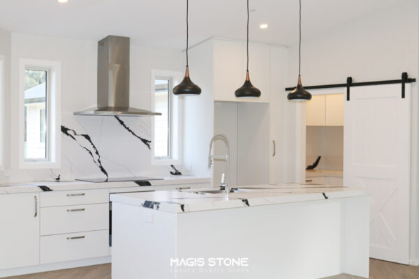 calacatta black ung dung 29