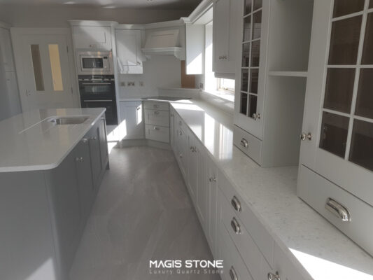 fusion white ung dung 1