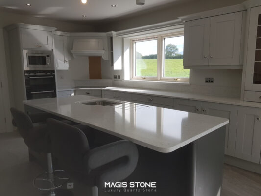 fusion white ung dung 22