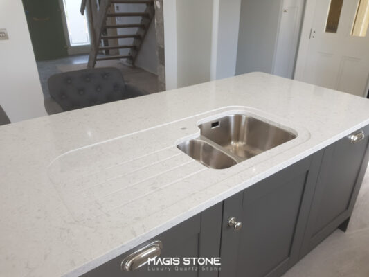 fusion white ung dung 4