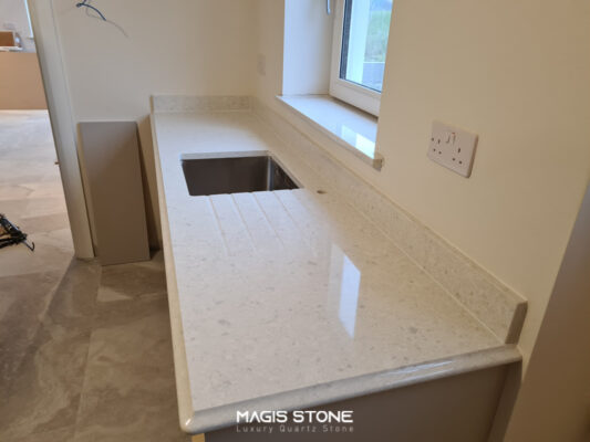 fusion white ung dung 7
