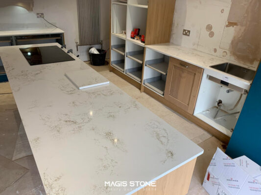 nebulous gold ung dung 21