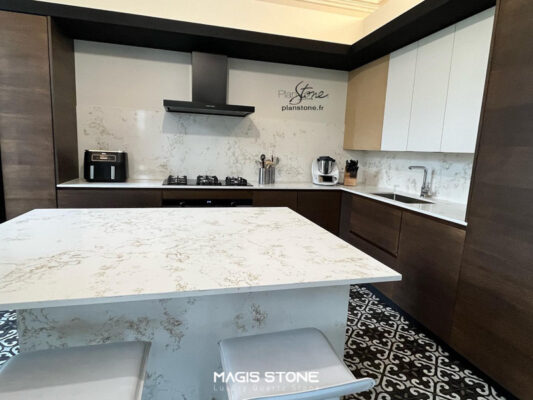 nebulous gold ung dung 31