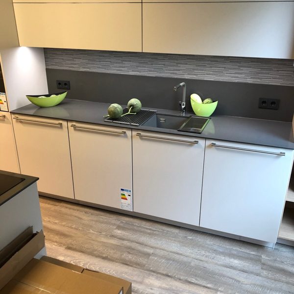 smoke grey ung dung 3