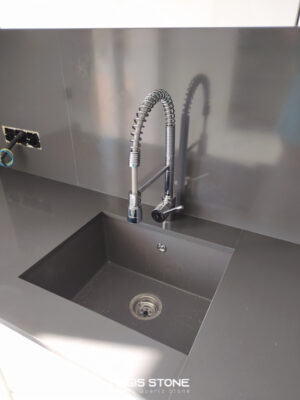 smoke grey ung dung 5