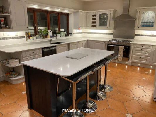 unique venatino ung dung 19