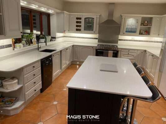 unique venatino ung dung 22