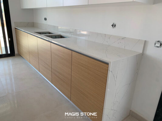 unique venatino ung dung 32