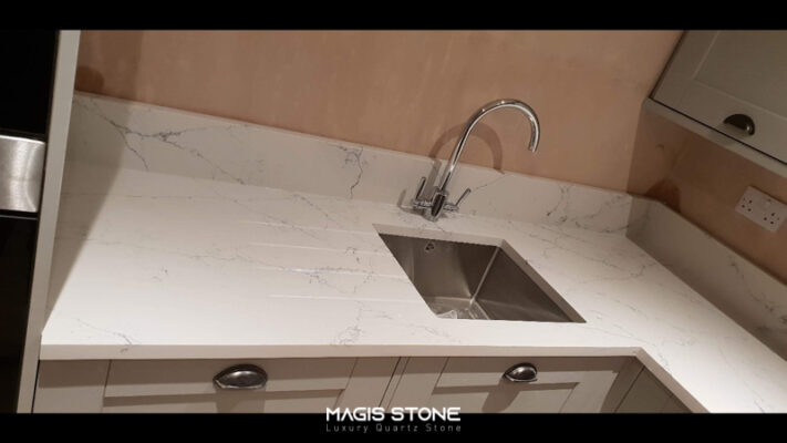 unique venatino ung dung 49