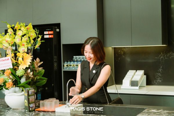 ice black tre nghe 1